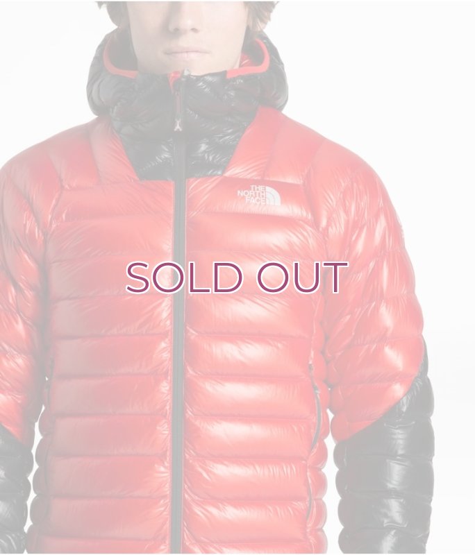 Fiery Red / TNF Black