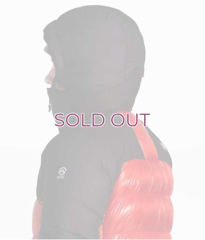 Fiery Red / TNF Black