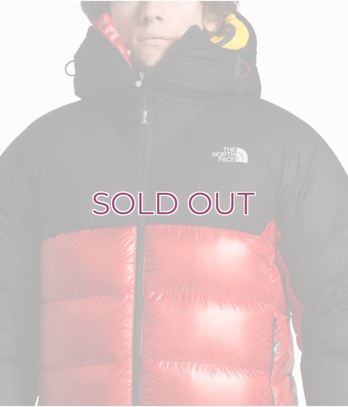 Fiery Red / TNF Black