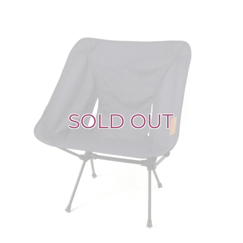 画像2: Helinox HOME DECO & BEACH Comfort Chair One Black ヘリノックス ホーム デコ ＆ ビーチ コンフォート チェア ブラック (2)
